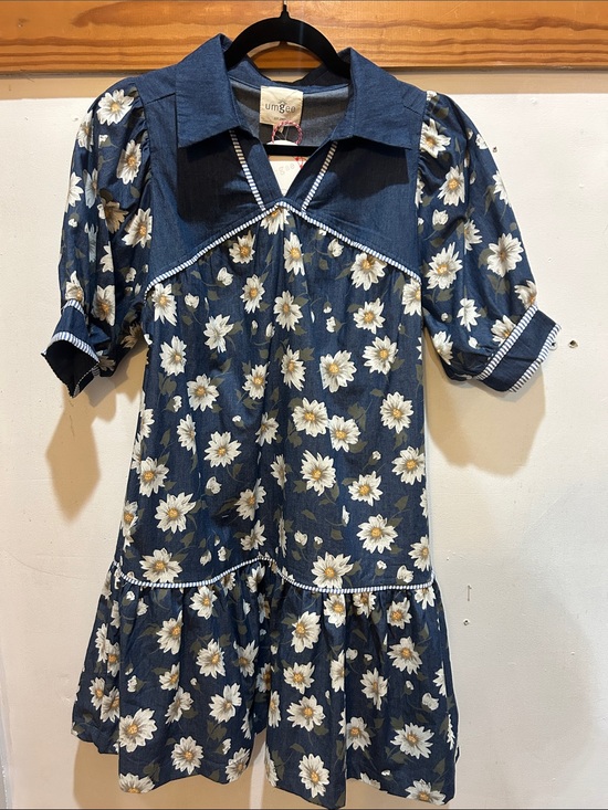 Umgee Dresses & Skirts - Umgee Dark Denim Daisy Print Chambray Dress